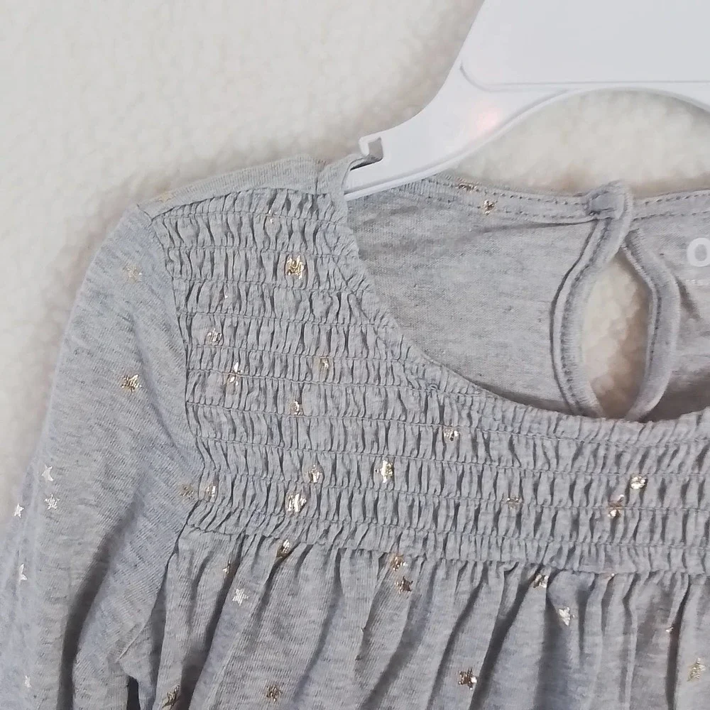 OshKosh Long Sleeve Cotton Top Tee Size 4 Gray‎ w/ Gold Stars